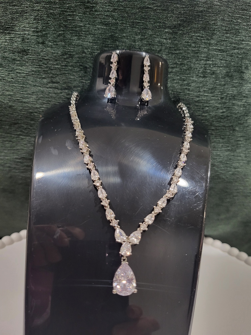 Bridal Silver-Tone Teardrop Cubic Zirconia Necklace & Earring Set - White